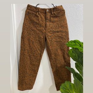 Universal thread high rise jeans